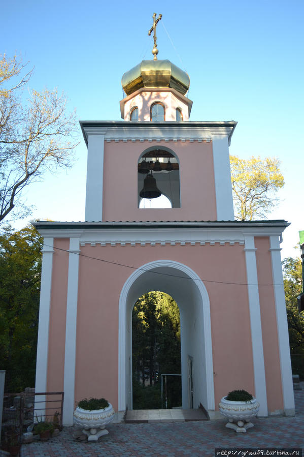 Храм Вознесения Христа Спасителя Ялта, Россия