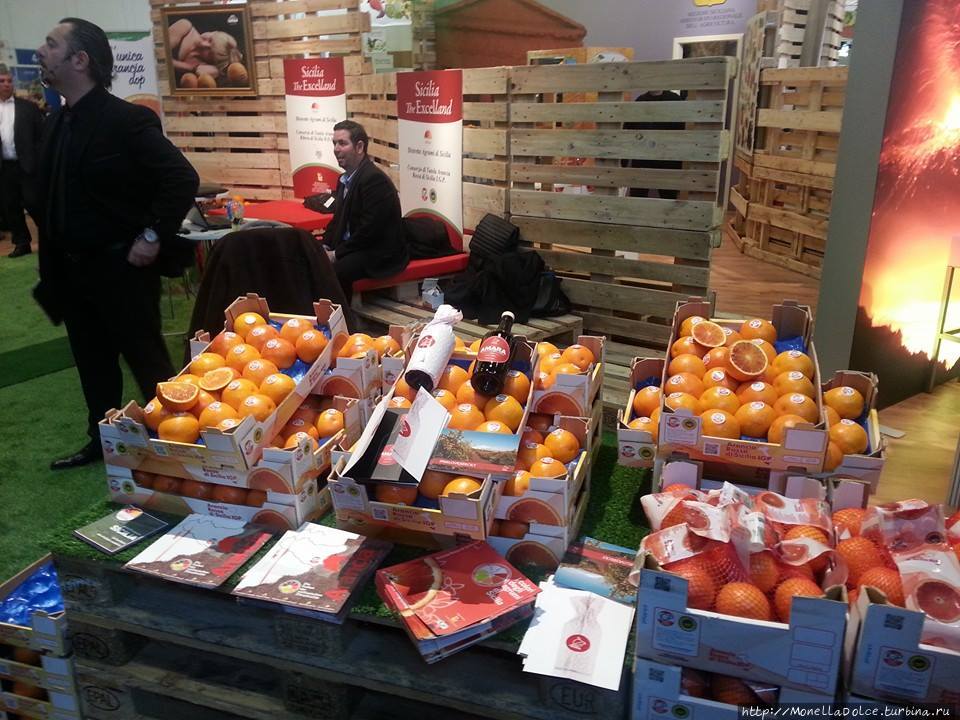 Консорциум  производителей красного сицилийского апельсина Катания, Италия