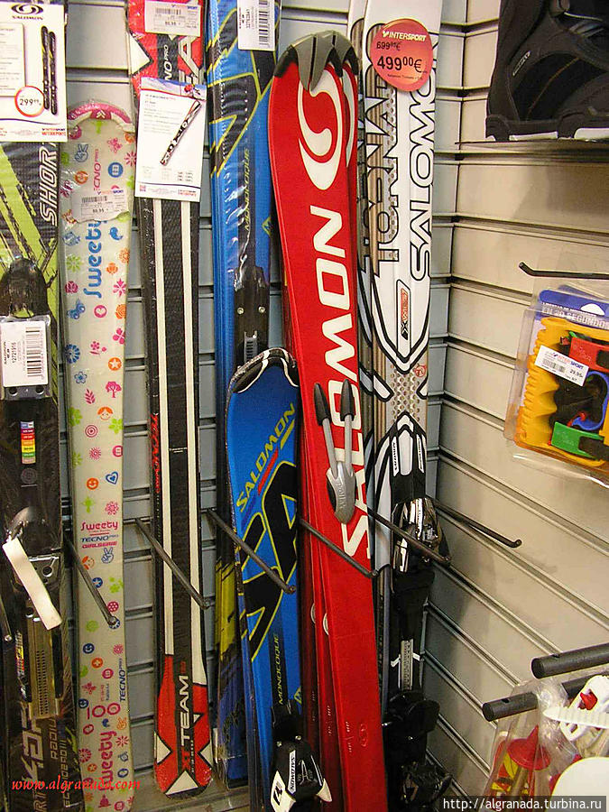 Интерспорт Гранада Гранада, Испания Интерспорт Гранада Гранада, Испания