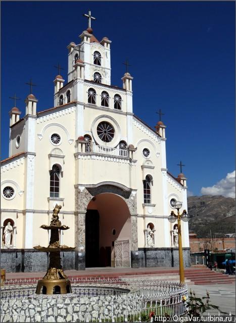 Церковь Солидад Уарас, Перу