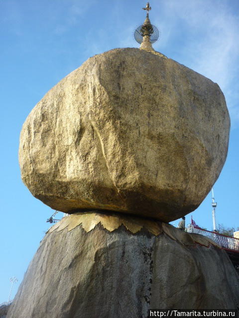 Золотой камень, игнорирующий гравитацию Кентун, Мьянма