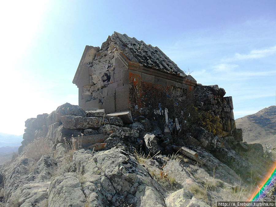 Чикиванк. Часовня Святого Георгия (Сурб Геворг) в Гер-Гере Гергер, Армения