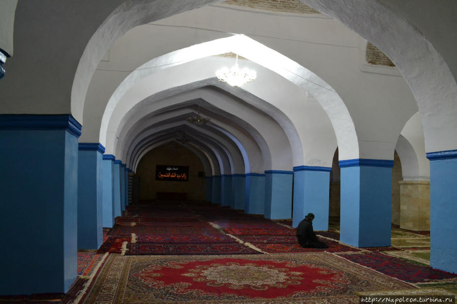 Маленькая экскурсия по Джума мечети