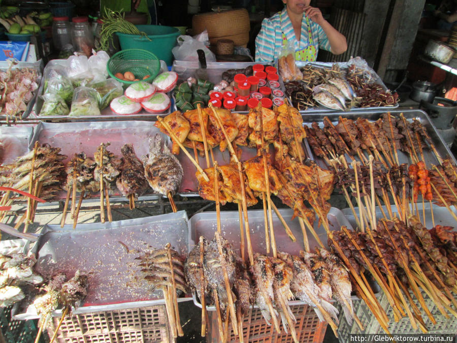 Food Market Каласин, Таиланд