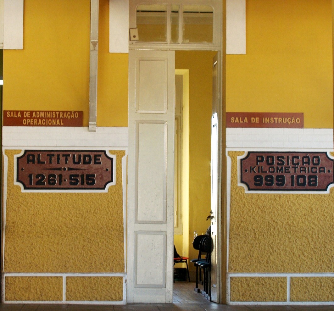 Здание железнодорожного вокзала Диамантина, Бразилия