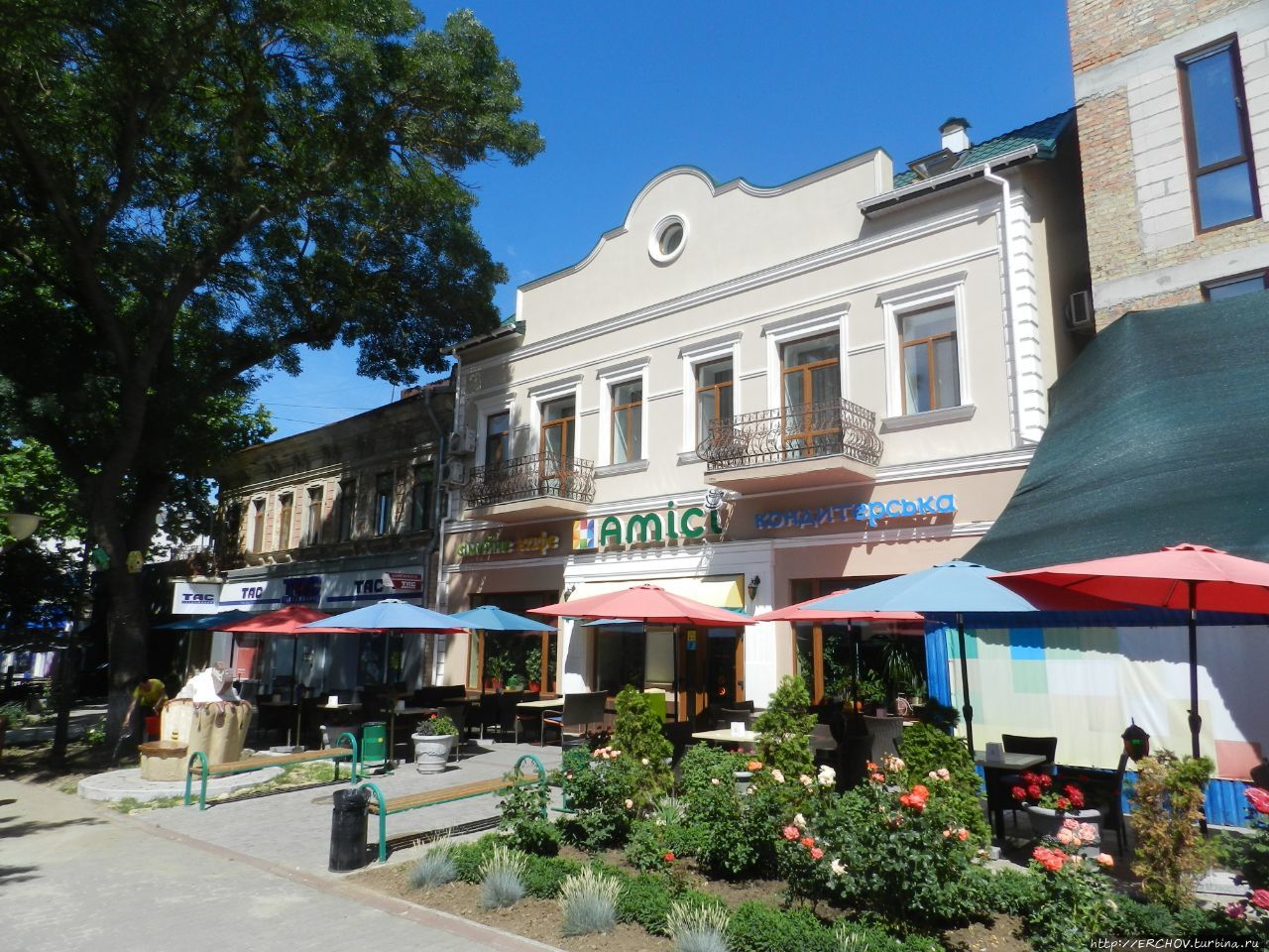 Город, где лучше всего гулять только по центру Херсон, Украина