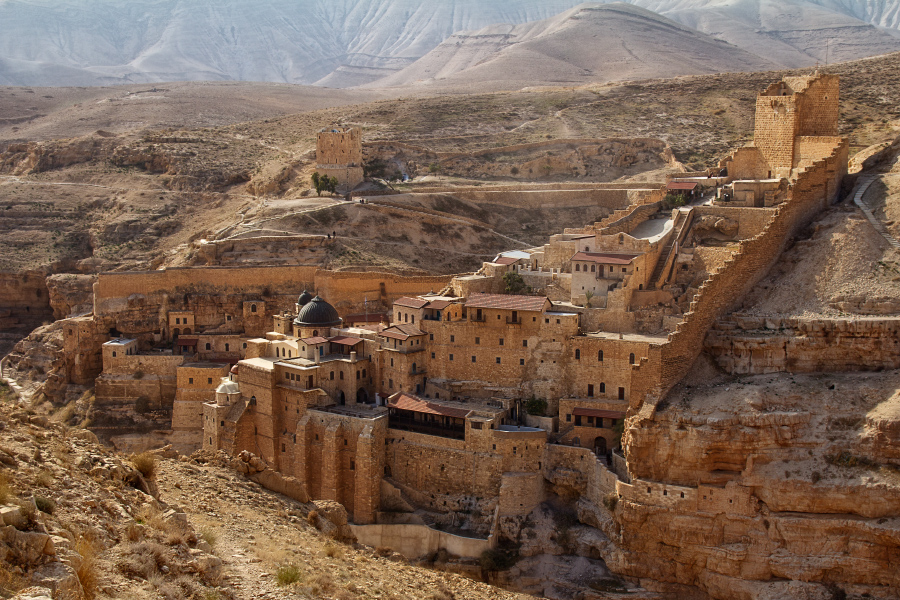 Мираж в пустыне (монастырь Мар Саба)