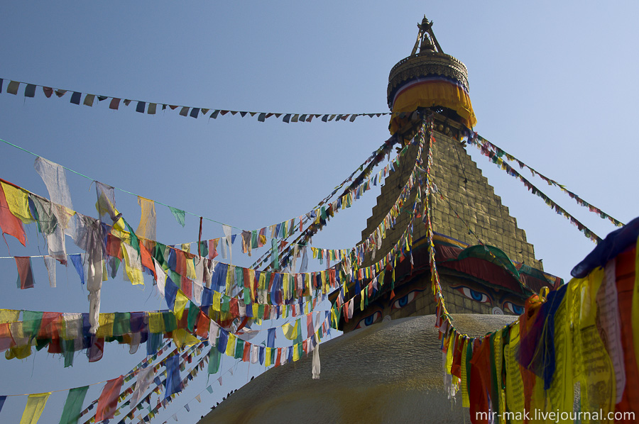 Умиротворяющий Боднатх и Шокирующий Пашупатинатх, Катманду Катманду, Непал Умиротворяющий Боднатх и Шокирующий Пашупатинатх, Катманду Катманду, Непал