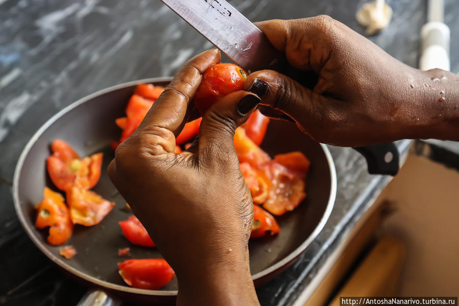 32. Добавляем томаты. Либерия