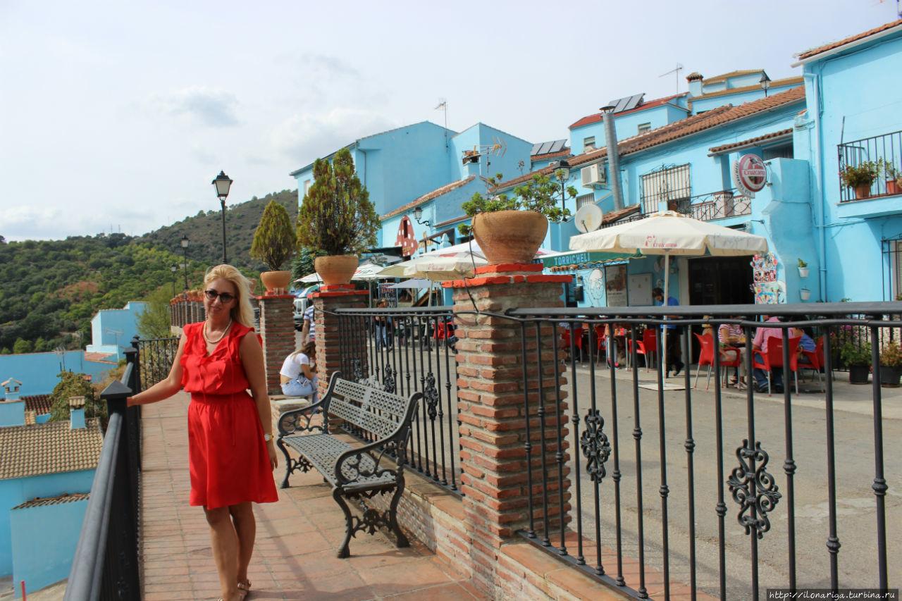 Между нами, девочками Между нами, девочками