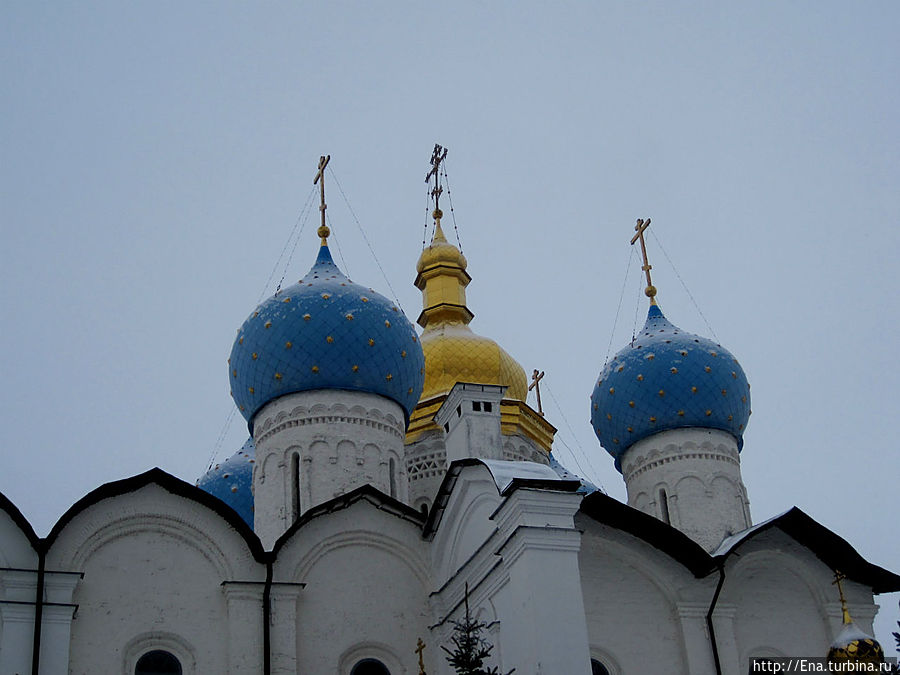 Купола Благовещенского собора Казань, Россия