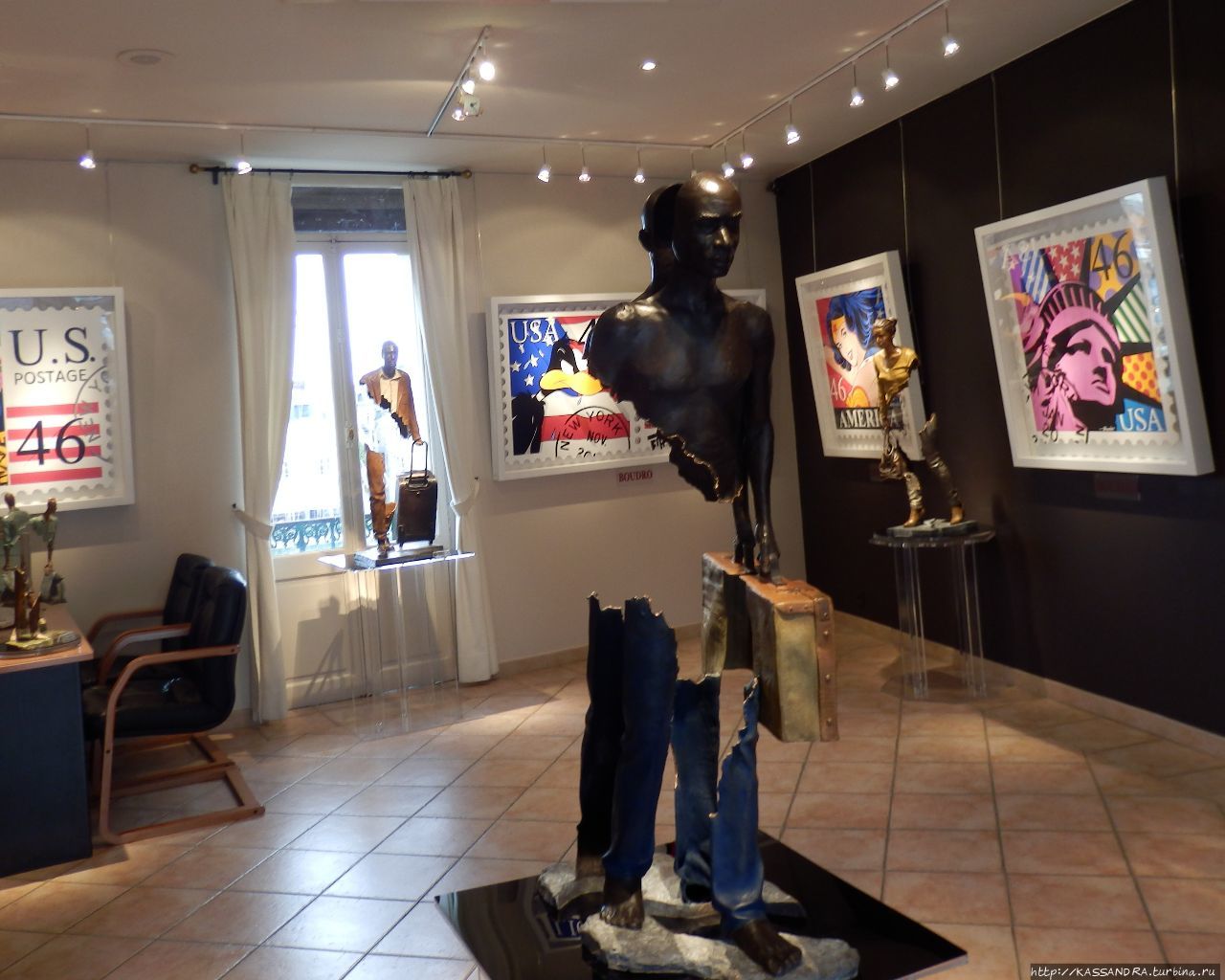Галерея  Bartoux в Онфлере.  Выставка   Бруно Каталано Онфлёр, Франция