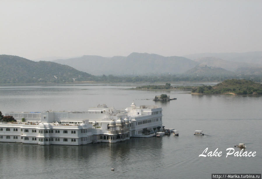 Lake Palace на озере Pichola, Удайпур, Раджастан, Индия Удайпур, Индия