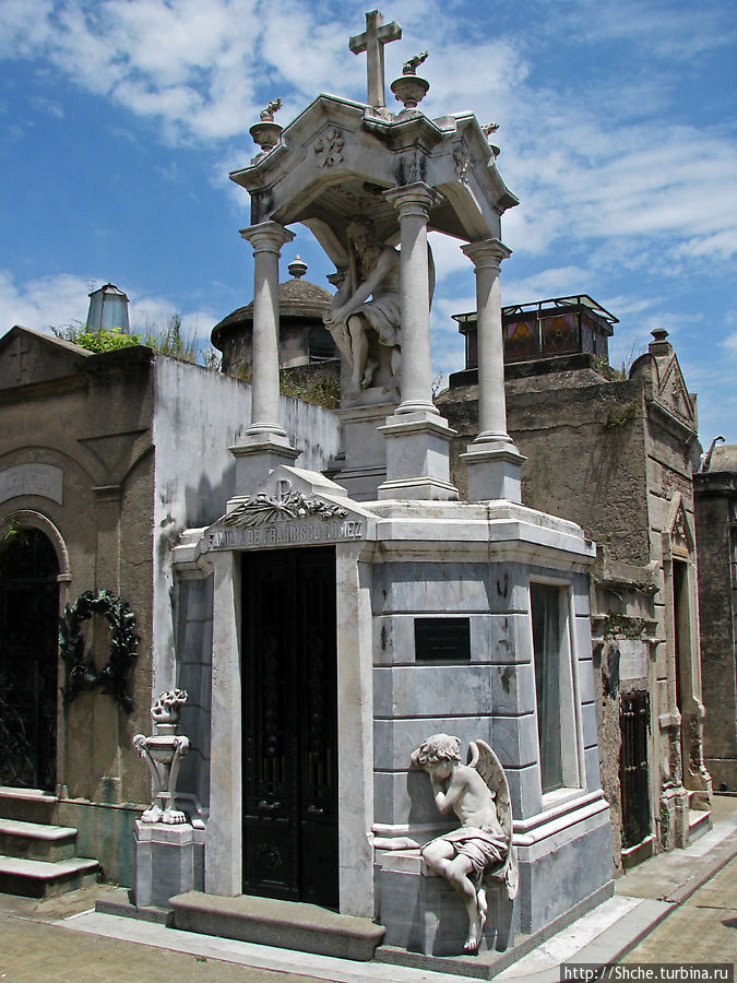 Кладбище Реколета — самое трогательное место Буэнос-Айреса Буэнос-Айрес, Аргентина