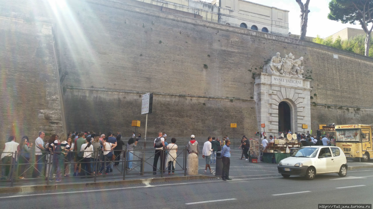 Потолок Сикстинской капеллы  и путь к ней Ватикан (столица), Ватикан
