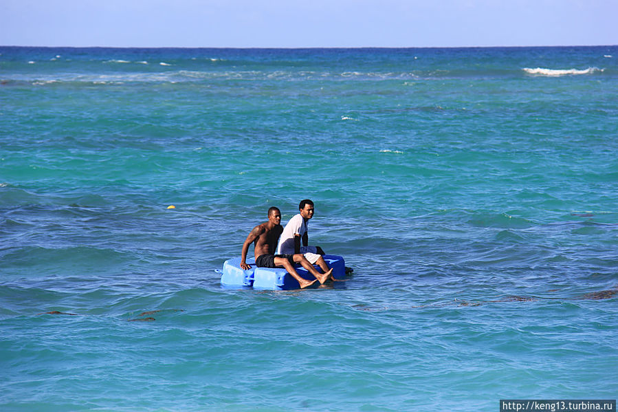 Водные развлечения для местных. Пунта-Кана, Доминиканская Республика