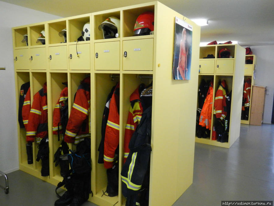 День открытых дверей в швейцарской пожарной станции Швейцария