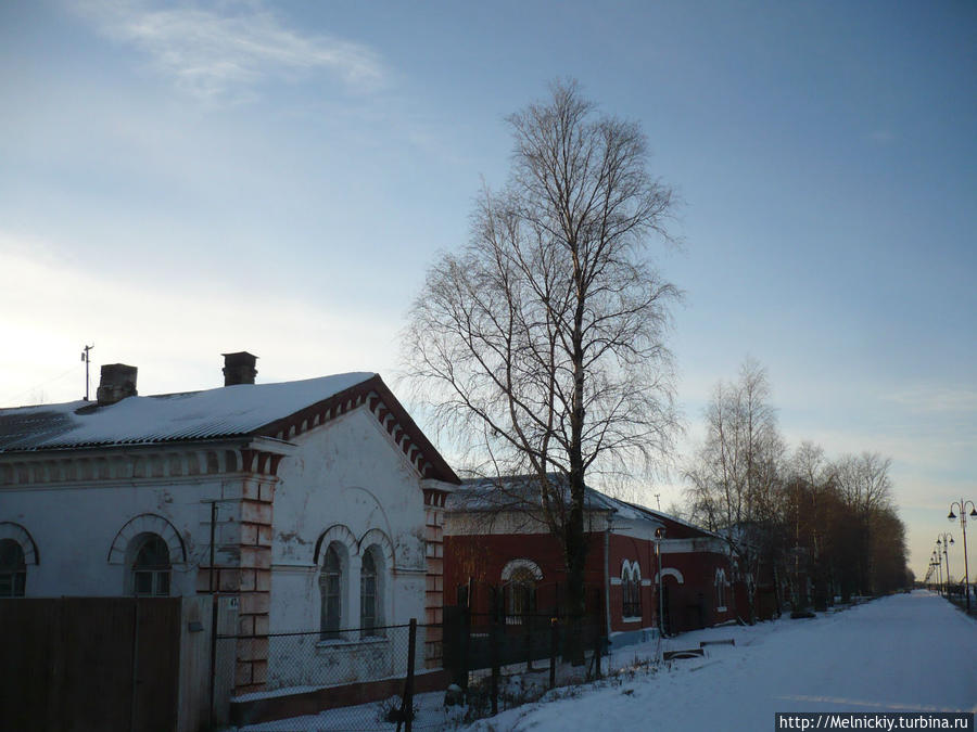 Зимняя прогулка по древнему Белозерску Белозерск, Россия Зимняя прогулка по древнему Белозерску Белозерск, Россия