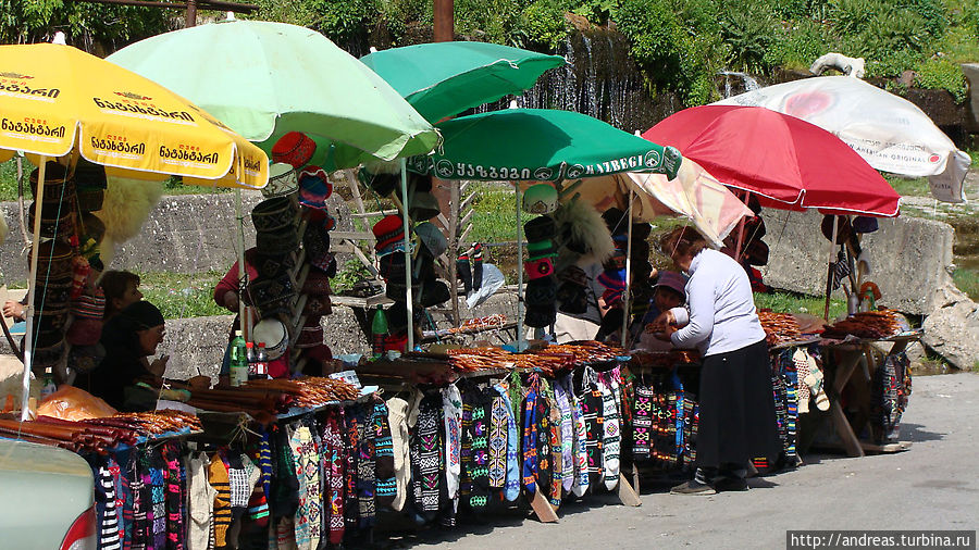 Рынок в селе Гентавали Грузия