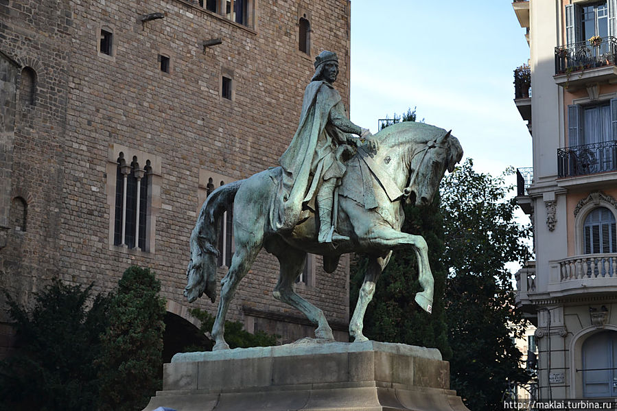 Памятник Рамону Беренгеру III. Памятник Рамону Беренгеру III.