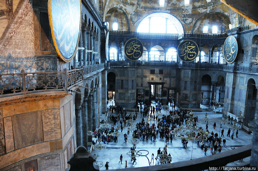 Божественный храм Айя -София и стихи Осипа Мандельштама Стамбул, Турция Божественный храм Айя -София и стихи Осипа Мандельштама Стамбул, Турция