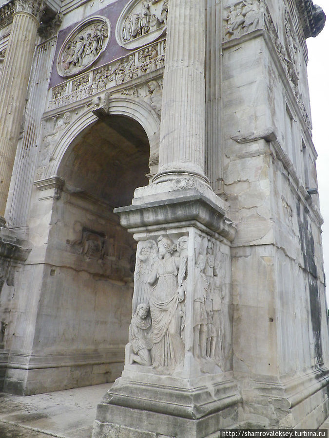 Величественная арка Константина Рим, Италия