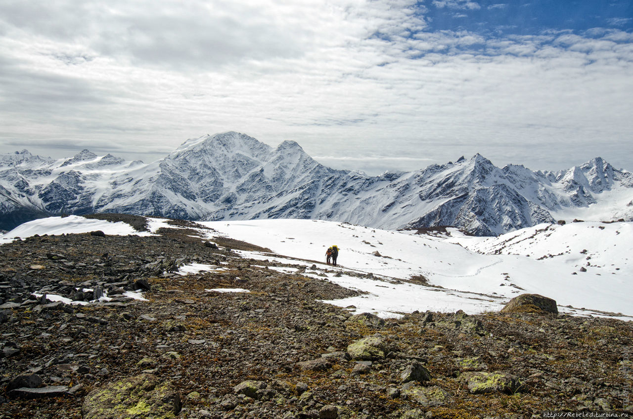Восхождение на Эльбрус с юга в cентябре Эльбрус (гора 5642м), Россия