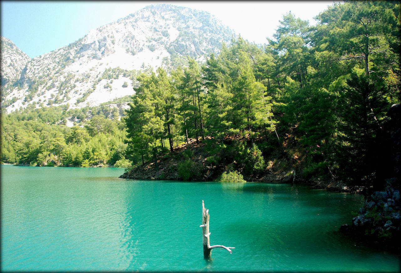 Зелёный каньон Озеро Оймапинар и Зеленый Каньон, Турция