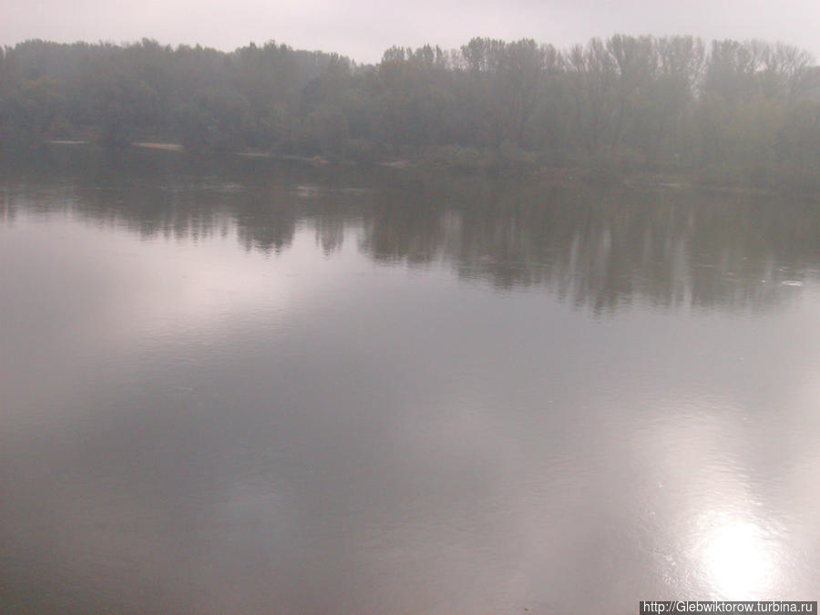 Река Висла в Торуне Торунь, Польша Река Висла в Торуне Торунь, Польша