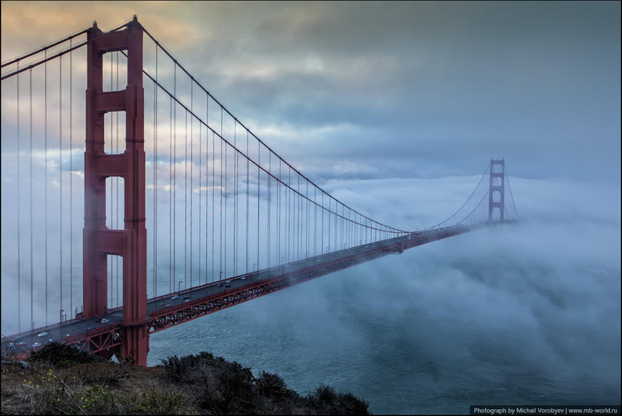 Голден Гейт в тумане Сан-Франциско, CША