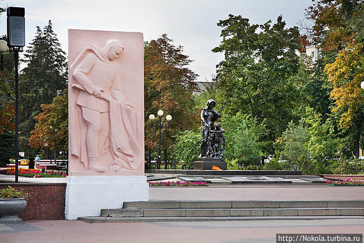 Мемориальный комплекс на Соборной площади Белгород, Россия