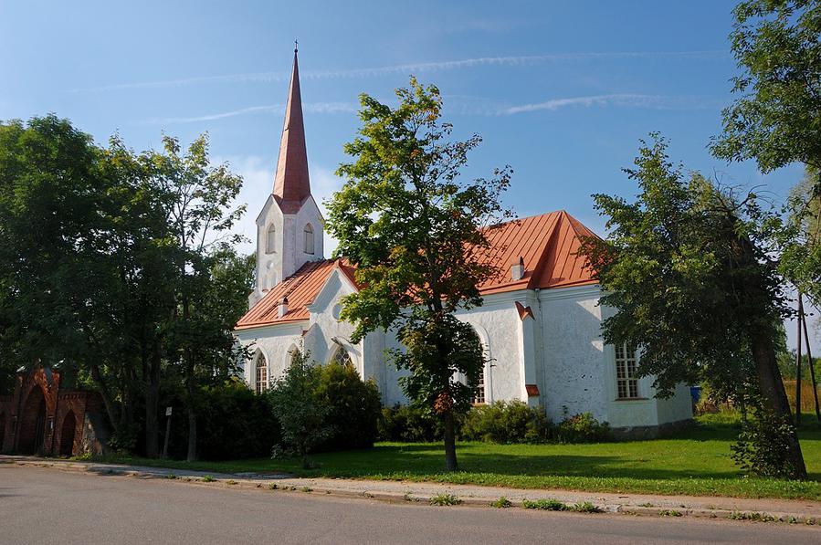 Лютеранская церковь / EELK Mustvee kirik