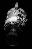 Аполло 13 с развороченным бортом. Фото из интернета.