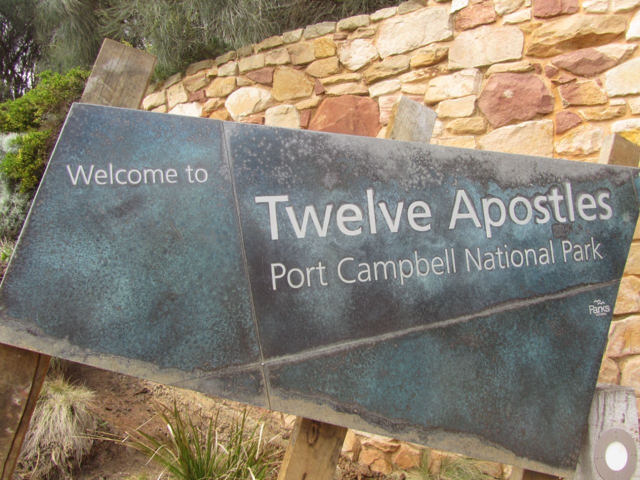 Скалы 12 Апостолов и Гог и Магог Двенадцать Апостолов Морской Национальный Парк, Австралия
