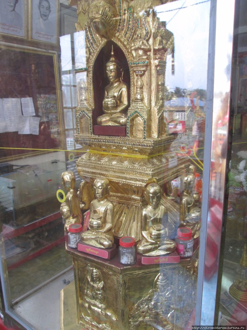 Визит в строящийся китайский храм Патейн, Мьянма