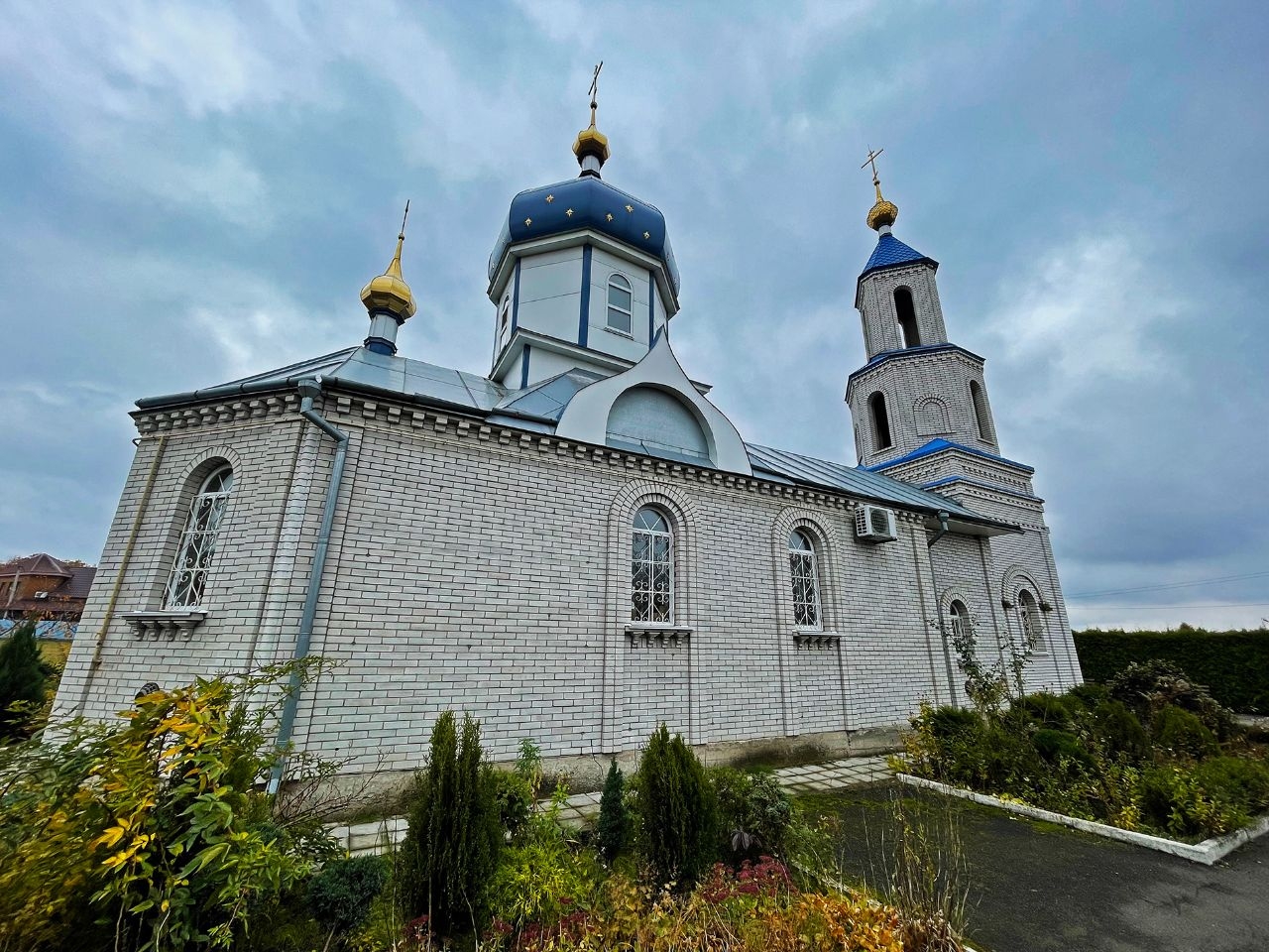 Церква Дмитра Солунського Пилиповичи, Украина