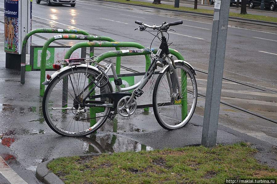Ещё один вариант средства передвижения. Вена, Австрия Ещё один вариант средства передвижения. Вена, Австрия