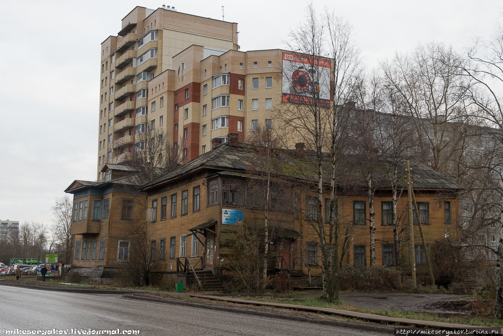 Картинки по запросу старые бараки россия Архангельск