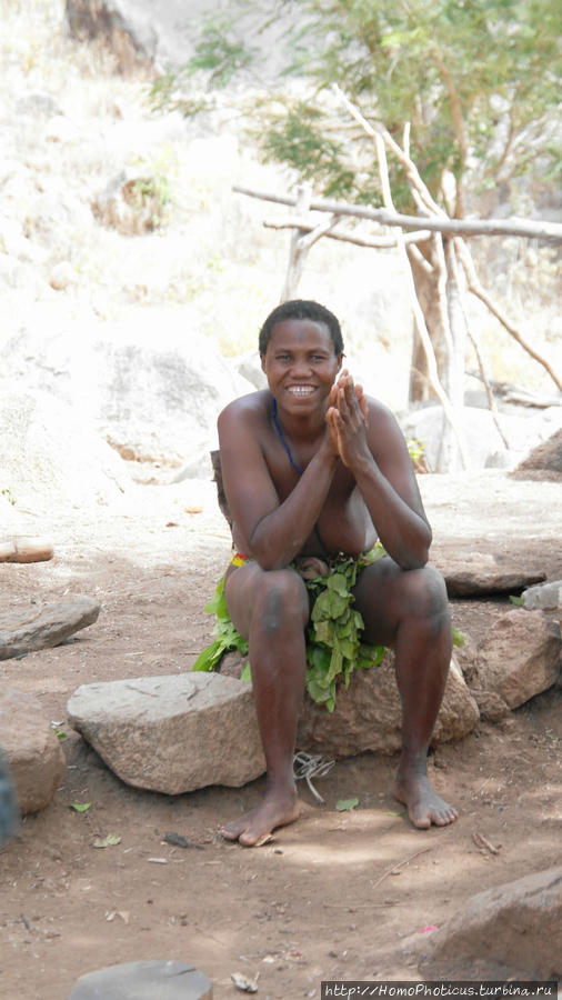 Жизнь и типажи кома Тчамба, Камерун Жизнь и типажи кома Тчамба, Камерун