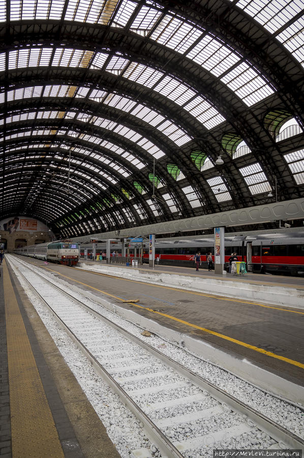 Железные дороги Италии Милан, Италия