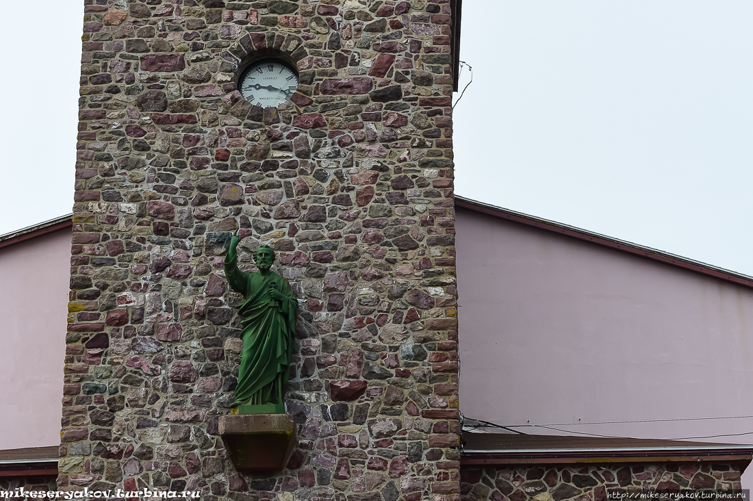 Сен-Пьер. Остатки Новой Франции Остров Сен-Пьер, Сен-Пьер и Микелон Сен-Пьер. Остатки Новой Франции Остров Сен-Пьер, Сен-Пьер и Микелон