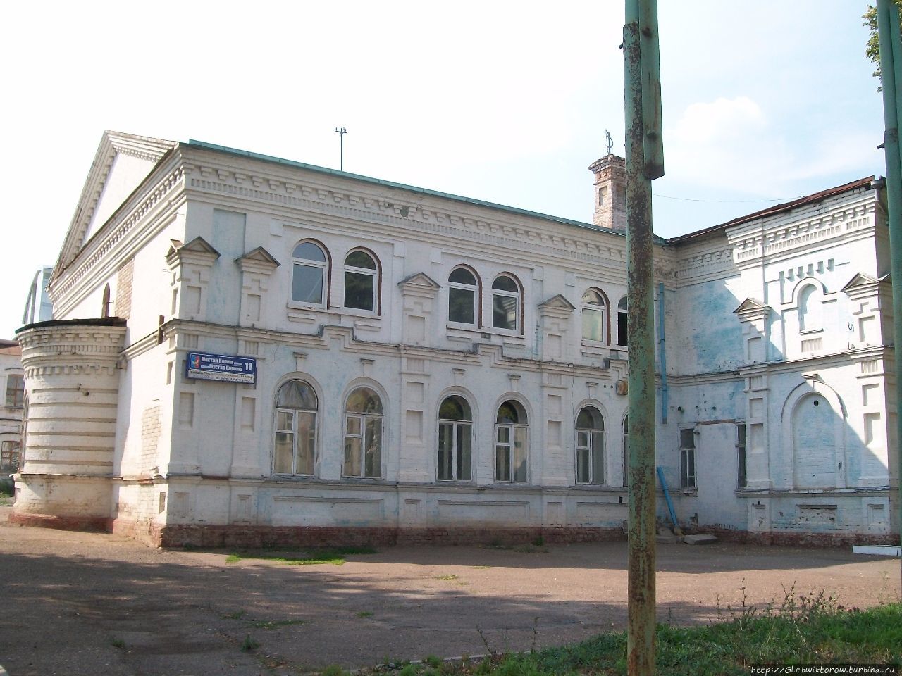 Прогулка к монументу дружбы Уфа, Россия Прогулка к монументу дружбы Уфа, Россия