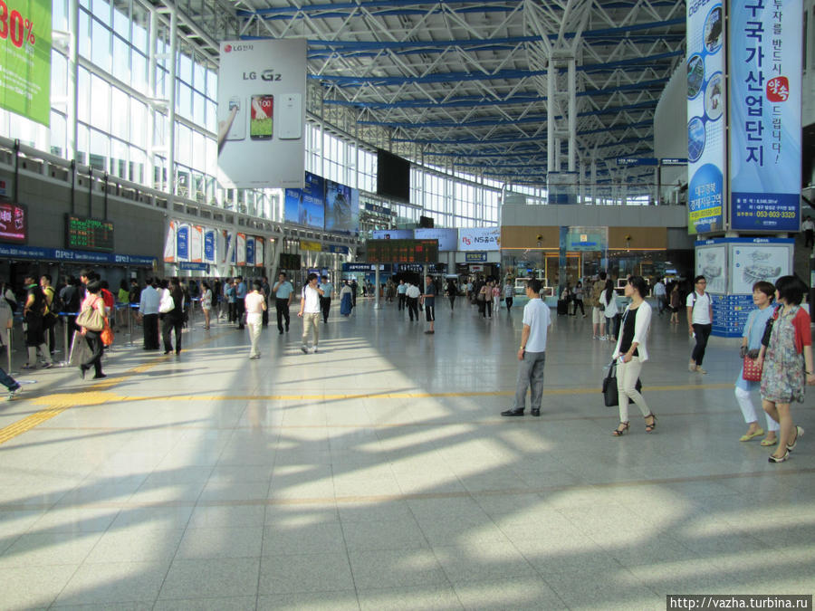 Метро Сеула. Сеул, Республика Корея Метро Сеула. Сеул, Республика Корея