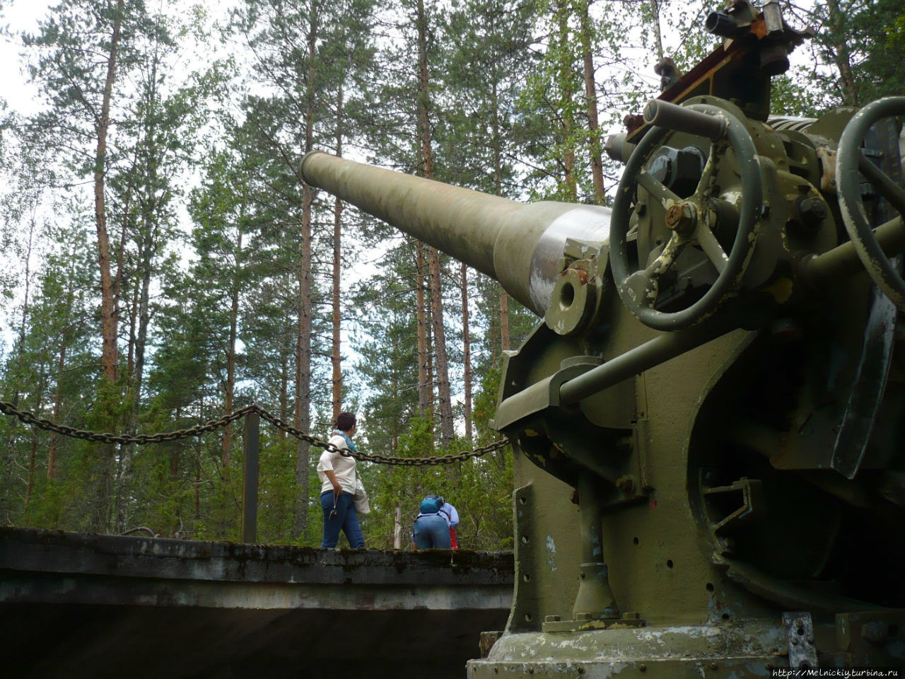 Артиллерийская батарея на горе Сарсуинмяки Сулкава, Финляндия