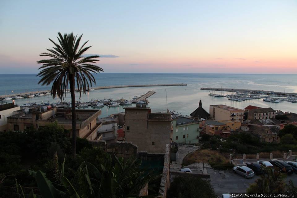 Шакка: Юго западный берег Сицилии