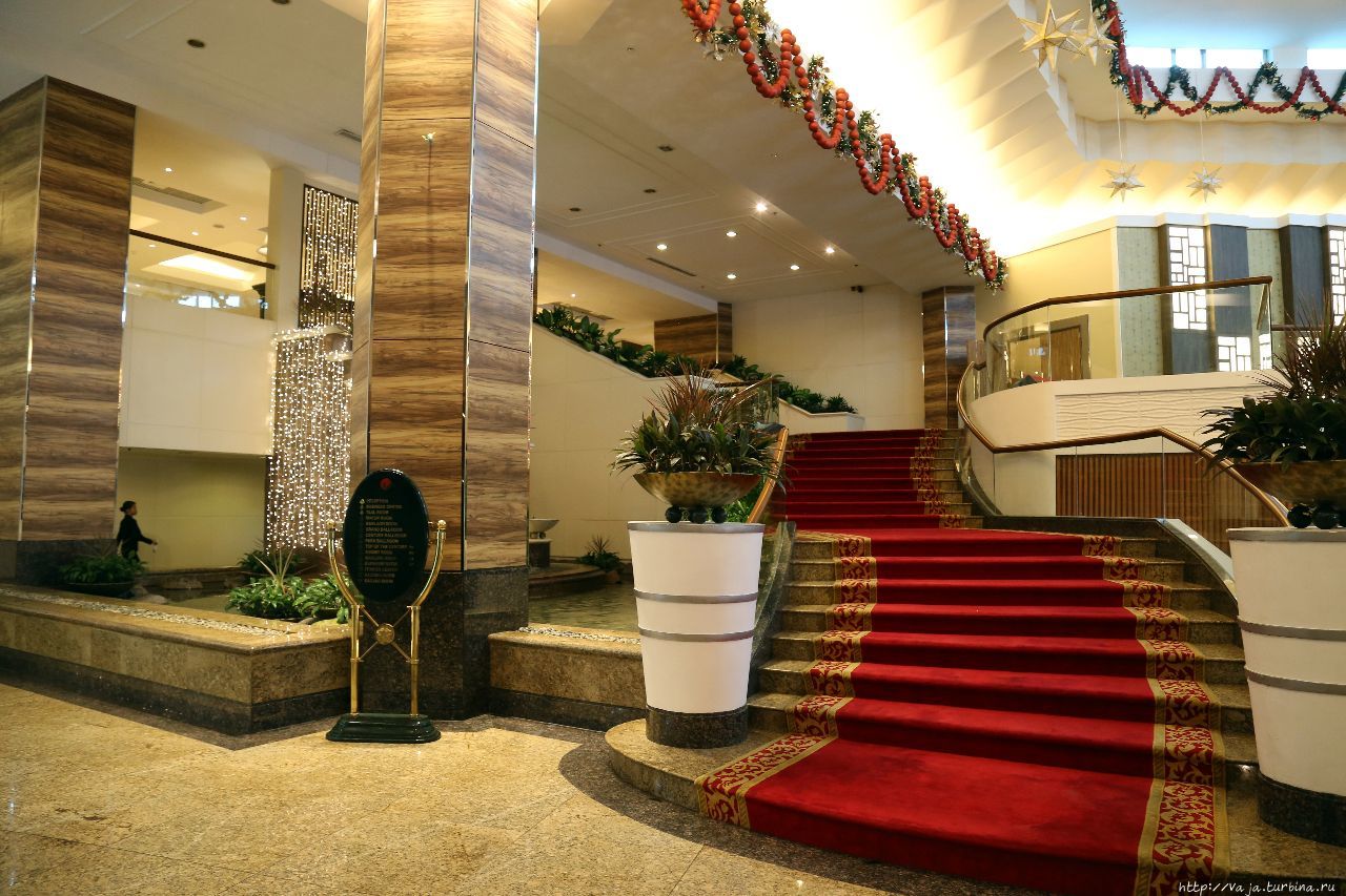 Century Park Hotel. Манила Манила, Филиппины