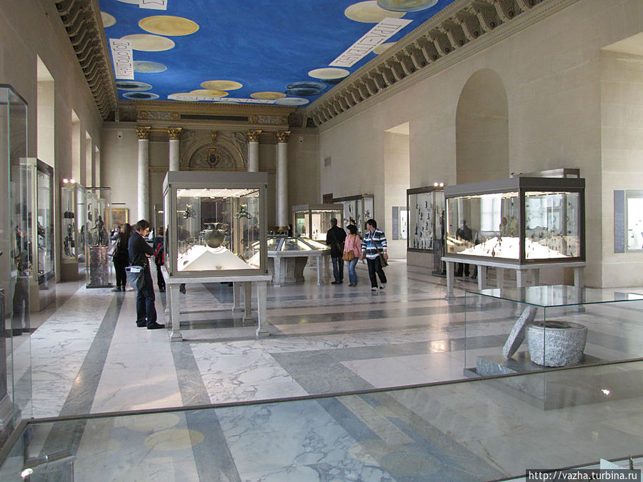 Греческий отдел музея Париж, Франция