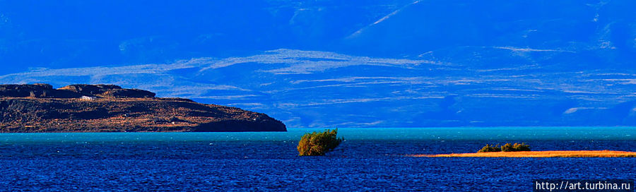 Таким можно увидеть озеро в его восточной части, напротив городка Калафате Эль-Калафате, Аргентина