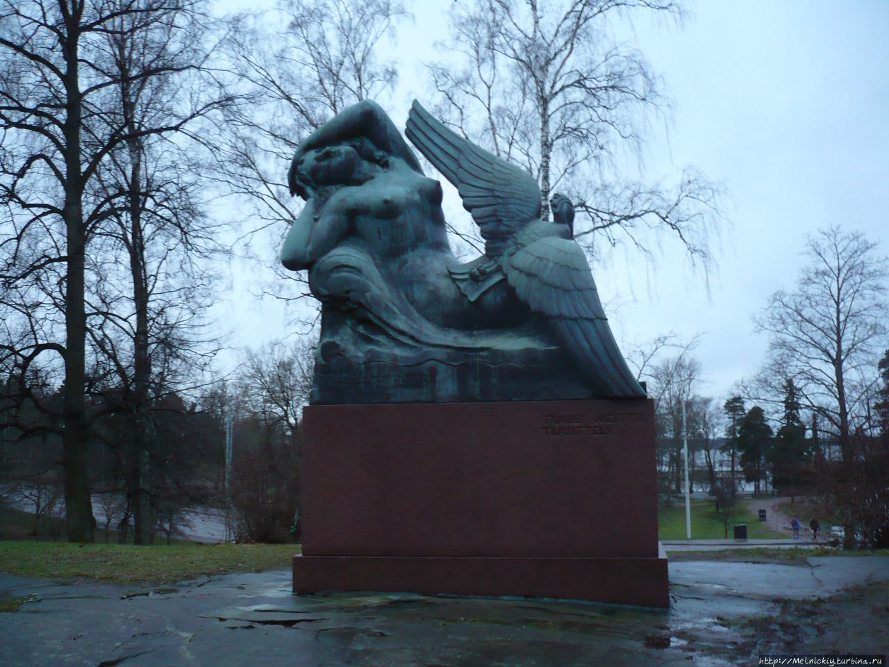 Скульптура богини Ильматар Хельсинки, Финляндия