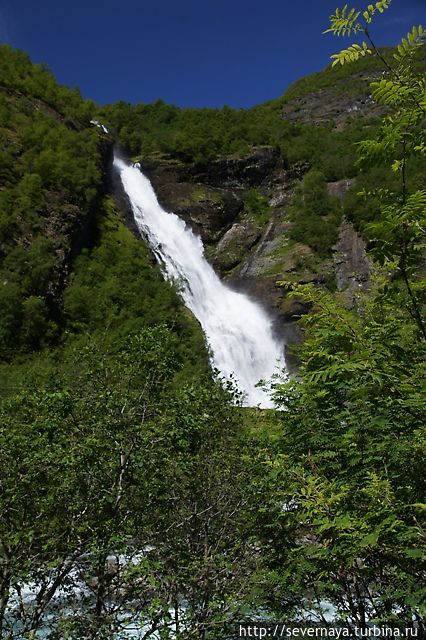 Переезд в Øvre Årdal и прогулка по долине Utladalen Западная Норвегия, Норвегия Переезд в Øvre Årdal и прогулка по долине Utladalen Западная Норвегия, Норвегия